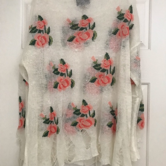 WILDFOX COUTURE Prairie Rose Lennon SWEATER NWOT - Picture 6 of 6
